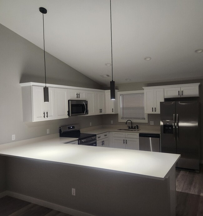 Photo - 215 Ridgeway St Unit 215A