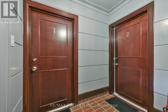 Photo - 1615 Bayview Ave