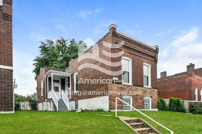 Photo - 3216 Itaska St