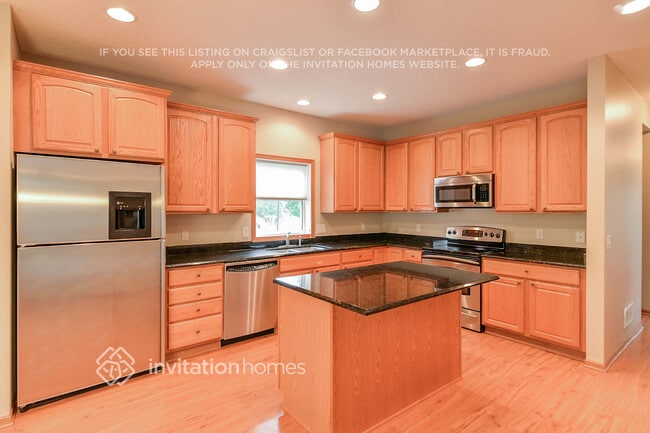 Photo - 1168 Macey Way