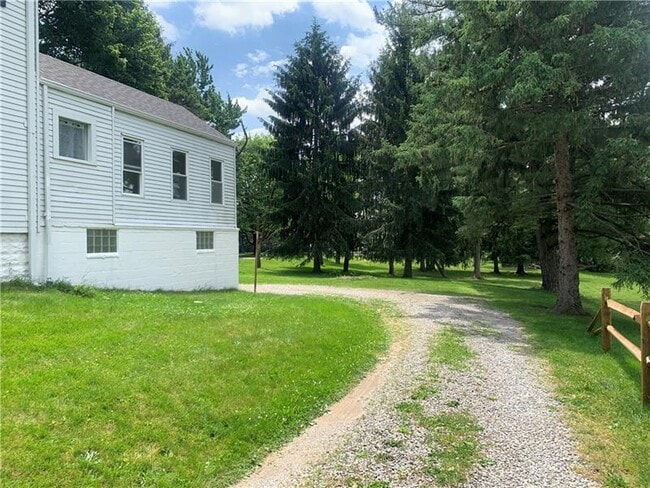 Photo - 171 Fieldview Dr