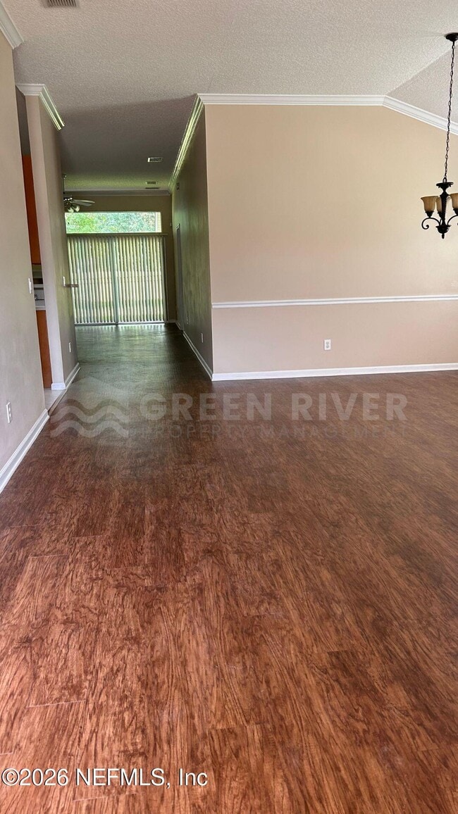 Photo - 2522 Willow Creek Dr