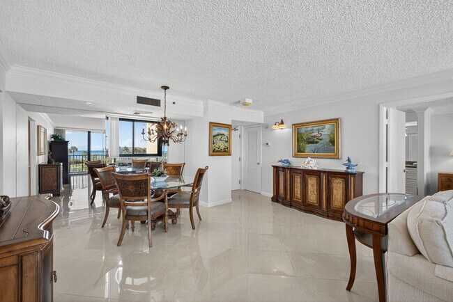 Photo - 100 Ocean Trail Way Unidad 305