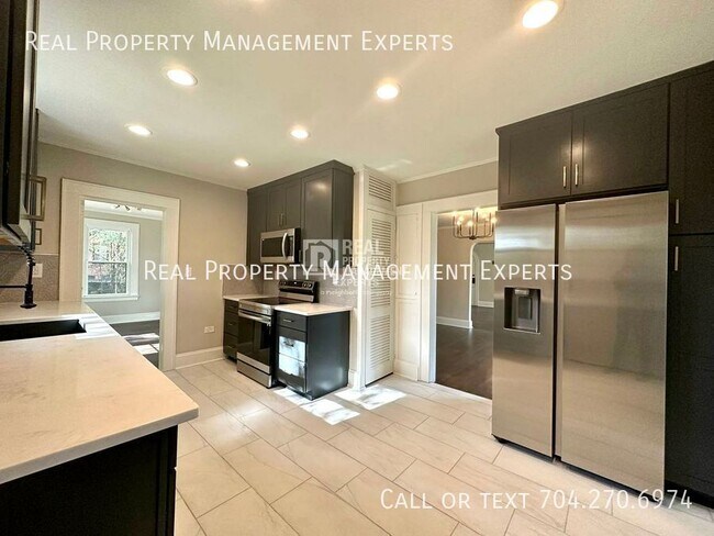 Photo - 3801 Tuckaseegee Rd