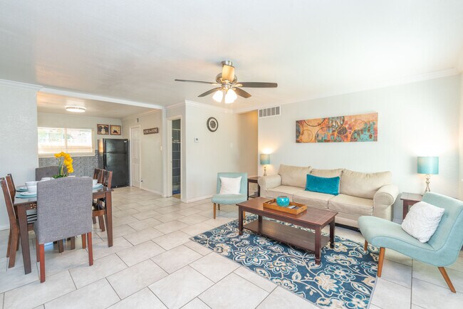 Photo - 219 Andrews St Unit 9