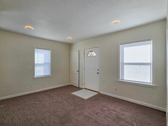 Photo - 3804 Johnson Ave Unit 3804