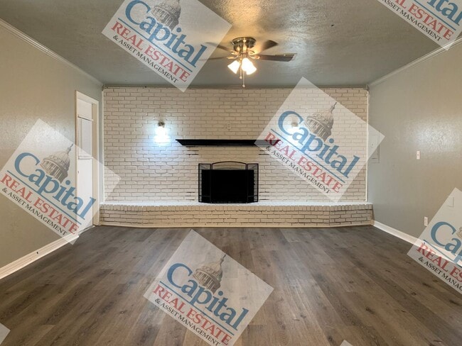 Photo - Cute Home Available!