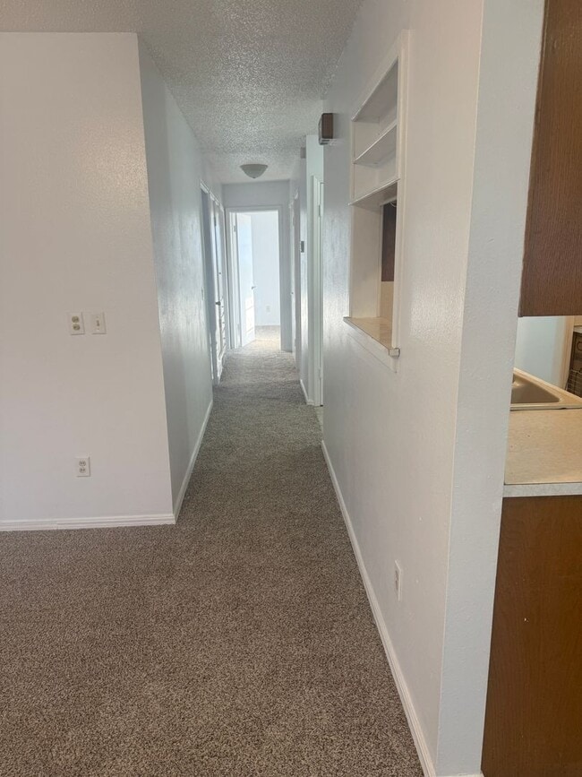 Photo - Beautifully updated home in a quiet Yukon neighborhood!