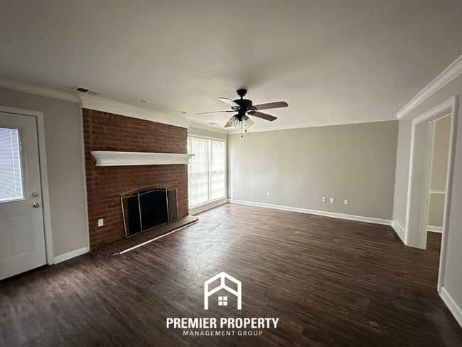 Photo - Stunning 4BR Cordova Home | Chef's Kitchen with Island, Formal Dining & Fireplace