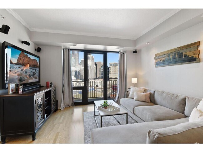 Building Photo - 500 500 E Grant St Unit 1008 Rental