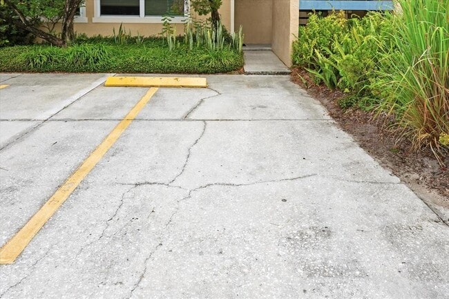 Photo - 4810 S Dauphin Ave Unit B25