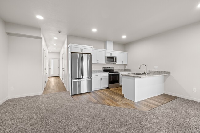 Photo - 2028 Sunset Dr