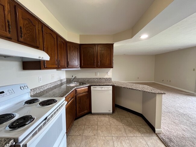 Photo - 7271 Beacon Hill Dr