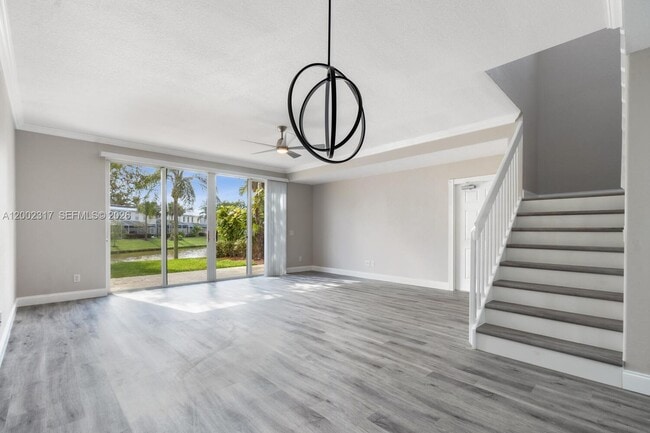 Photo - 152 Santa Barbara Way