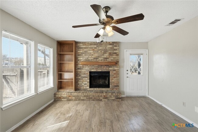 Photo - 409 Rawhide Loop