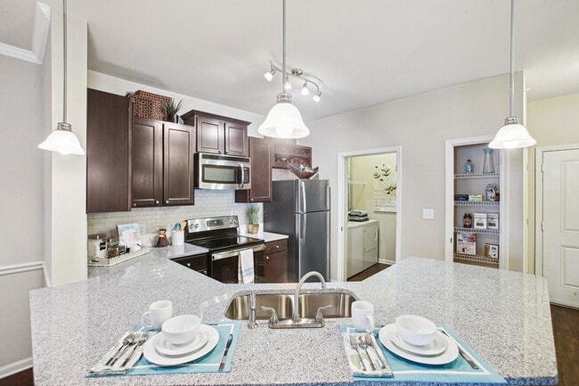 Photo - Grove at Shadow Green Apartments