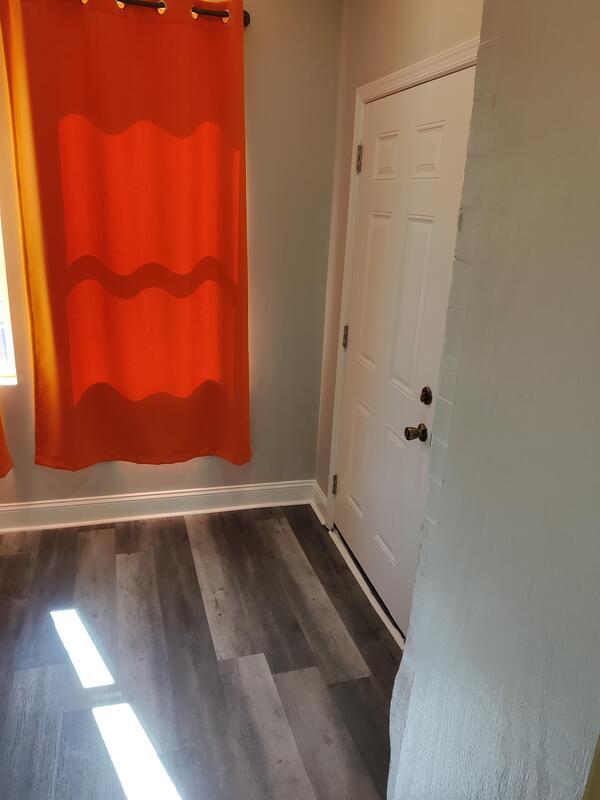 Photo - 6039 Sansom St