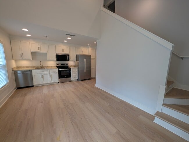 Photo - 1531 Payne St
