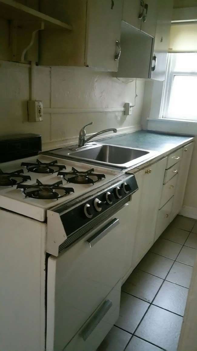 Photo - 44 S Prince St Unit 3