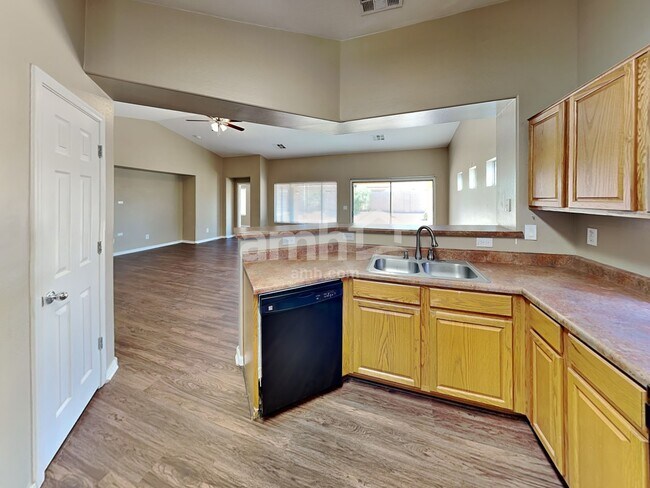 Photo - 2653 W Sunset Way
