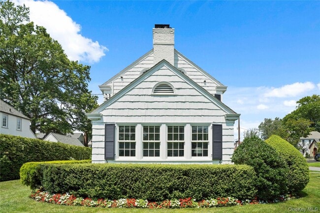 Photo - 30 Summit St