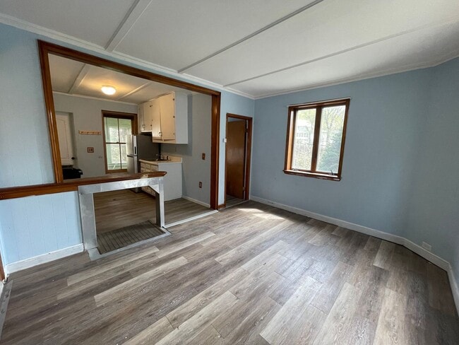 Building Photo - 132 E Quincy St Unit 3