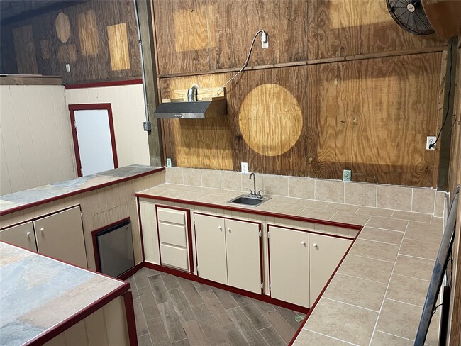 Photo - 544 Marlin Dr