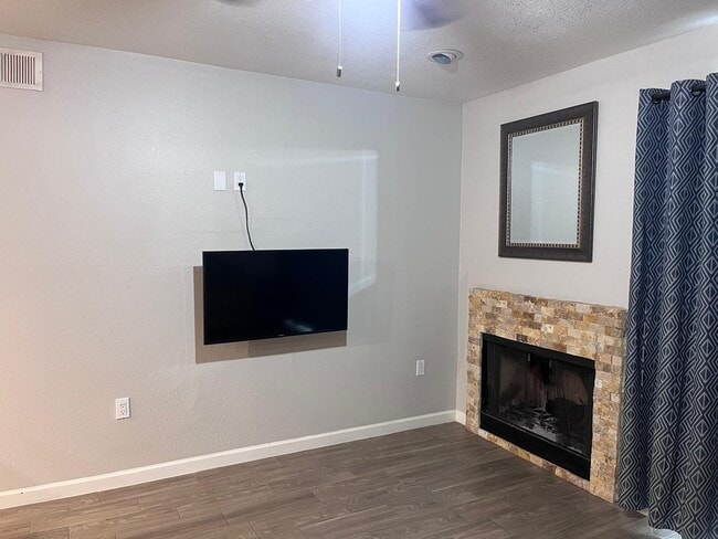 Photo - 533 W Guadalupe Rd Unidad 1035