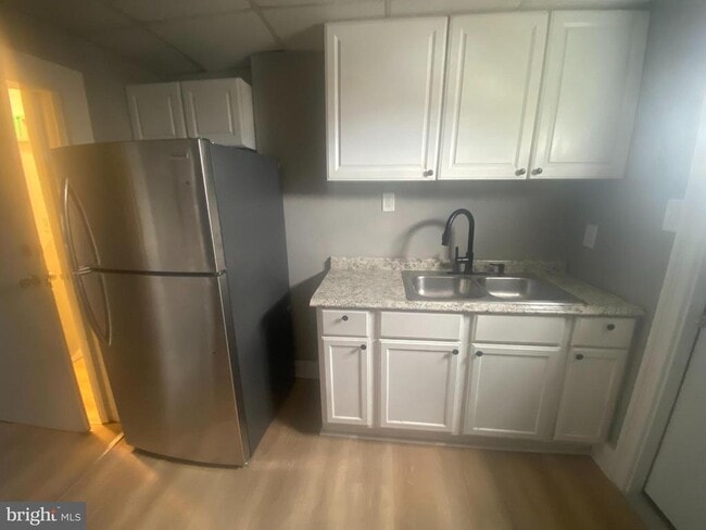 Photo - 623 Madison Ave Unit 3