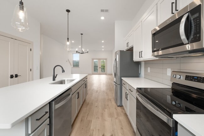 Photo - 7341 Charlotte Pike Unit # 114