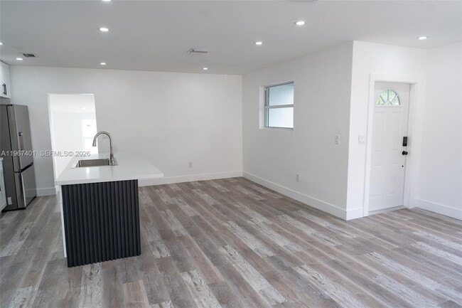 Photo - 2600 NW 108th St