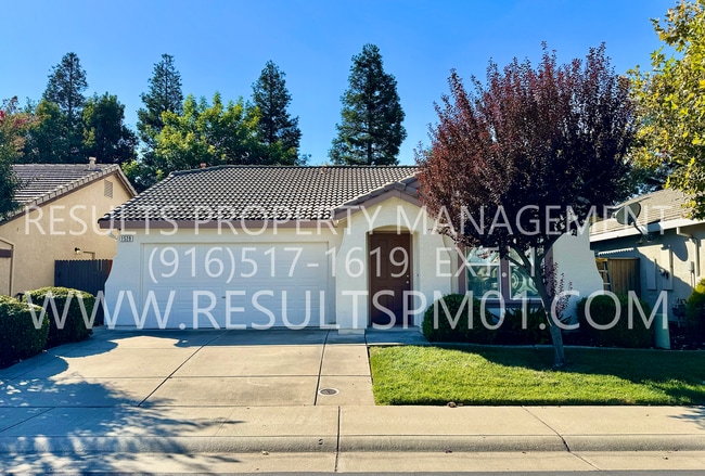 Building Photo - Stunning Single-Story Home in Exclusive Gated Community!