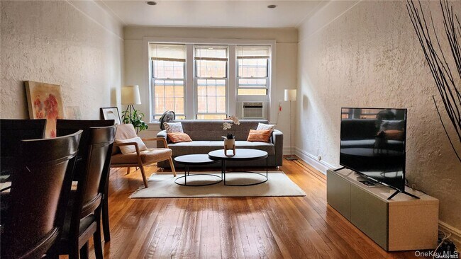 Photo - 4 Maple Dr Unit 6H