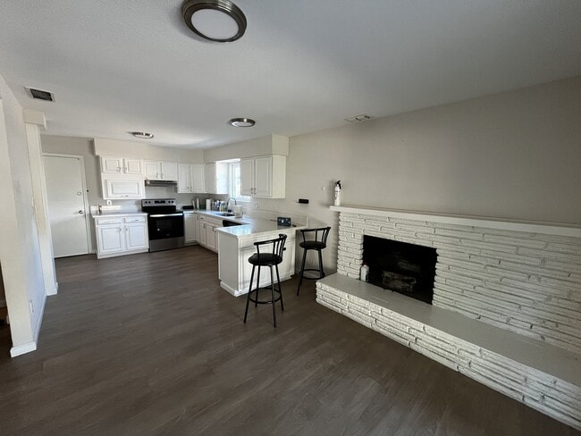 Photo - 2333 Zinfandel Dr