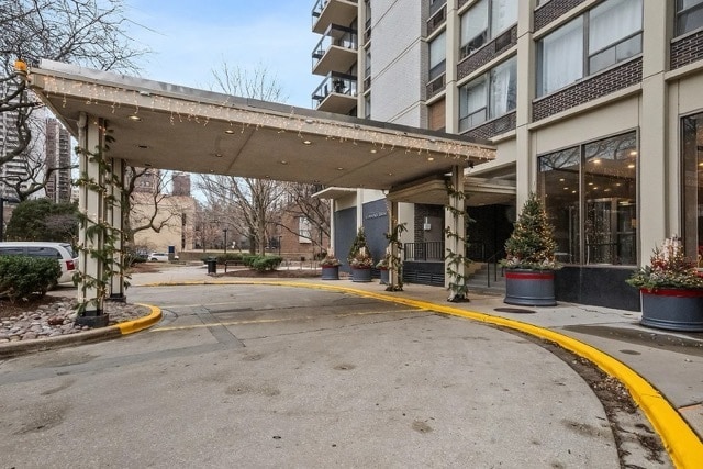Photo - 1360 N Sandburg Terrace Unit 2809C