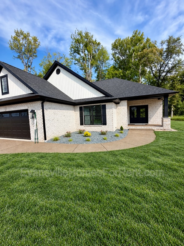 4432 Violet Dr