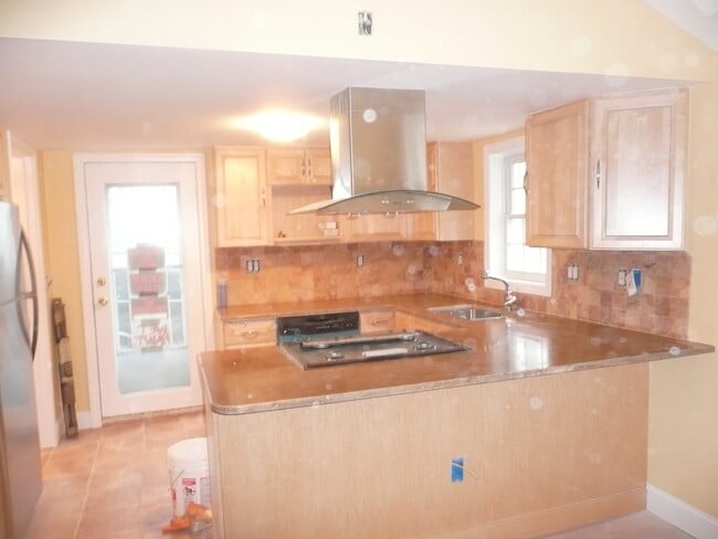 Photo - 118 Blakely Rd