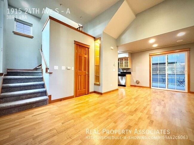 Photo - 1915 24th Ave S