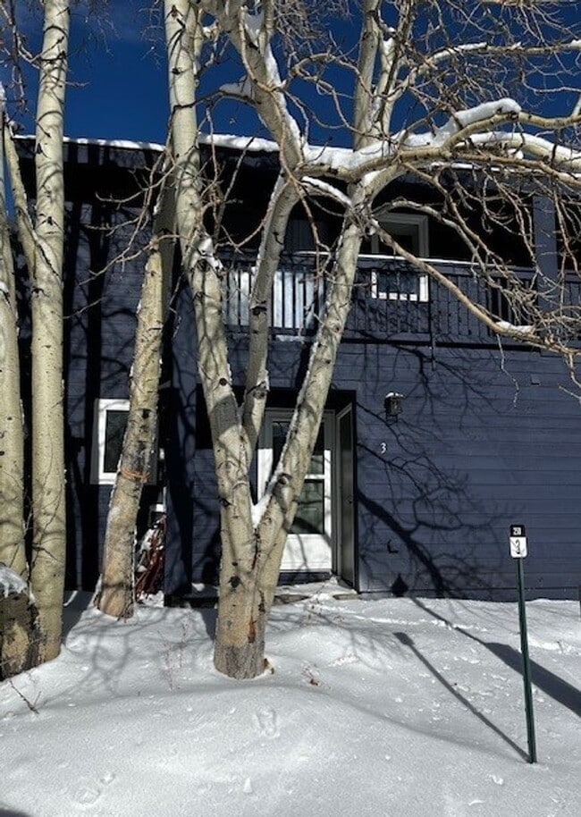 Winter Seasonal Rental- Lakeside Townhouse... - Winter Seasonal Rental- Lakeside Townhouse...
