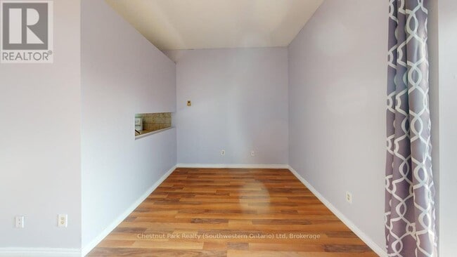Photo - 97 Farquhar St Unit 201