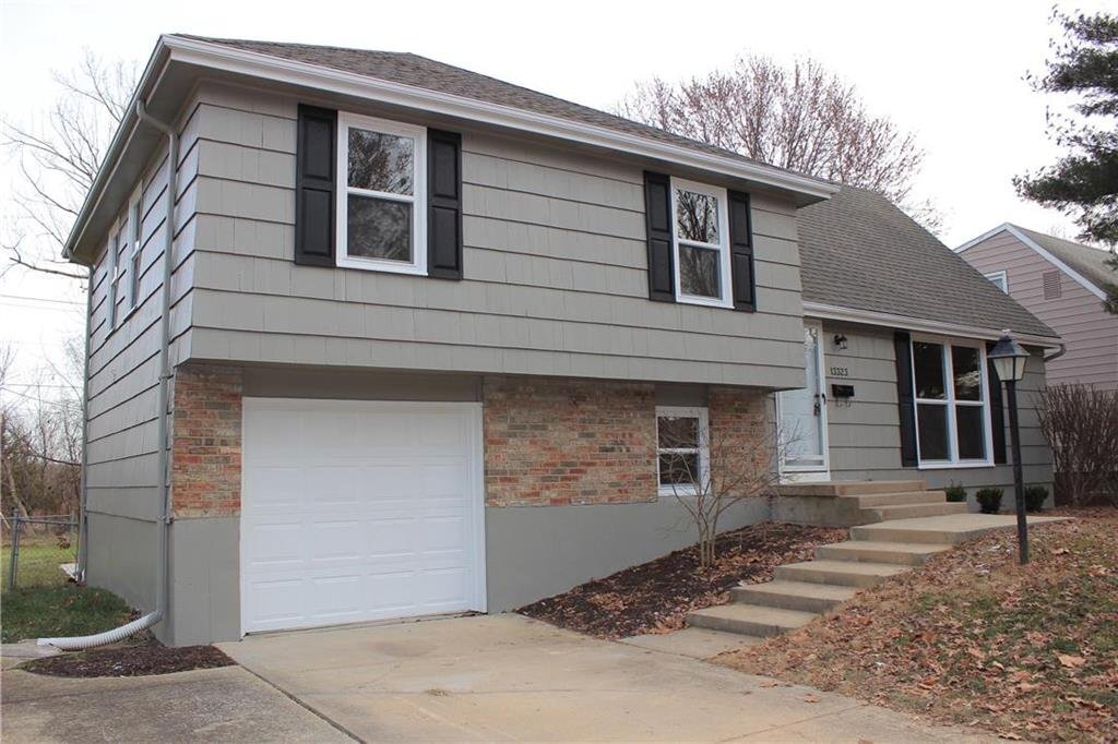 Photo - 13323 Donnelly Ave