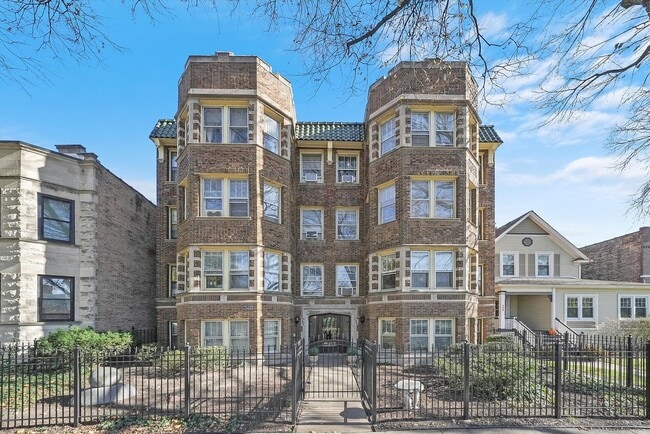 Photo - 306 S Kenilworth Ave Apartment Unit 2S
