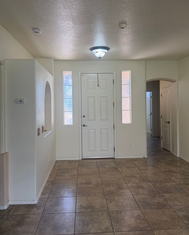 Photo - Great Location on Cul de Sac Lot