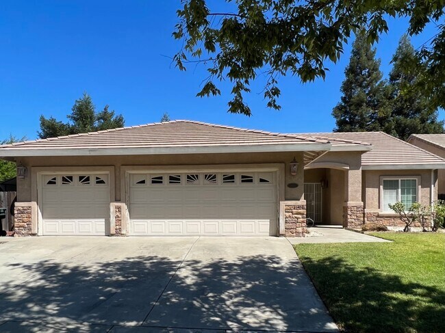 Photo - 1871 Turin Dr