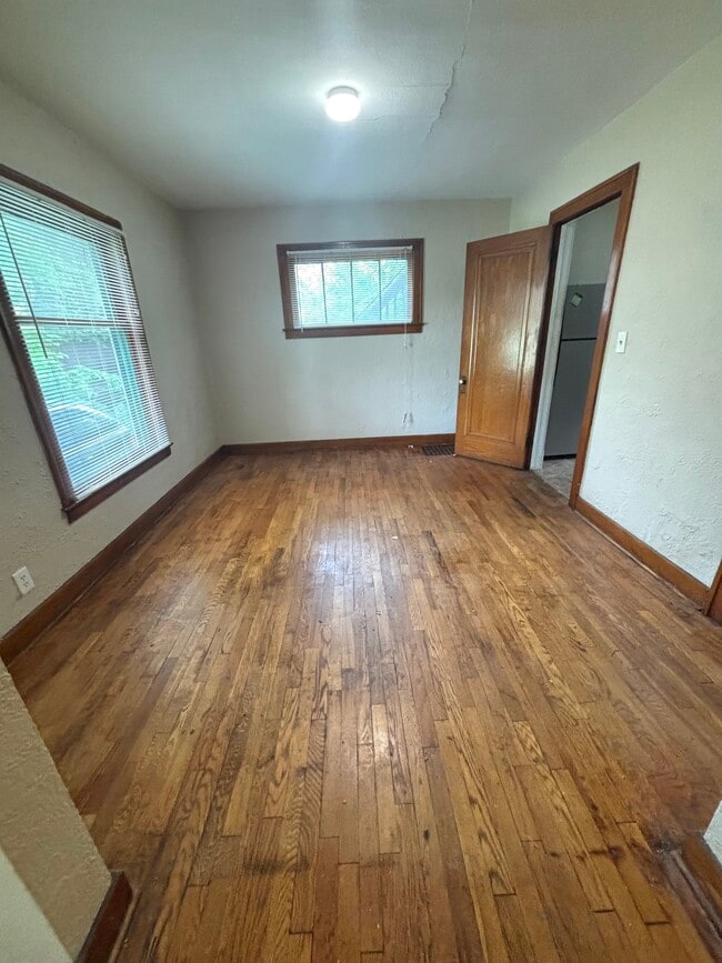 Photo - 1109 W Washtenaw St