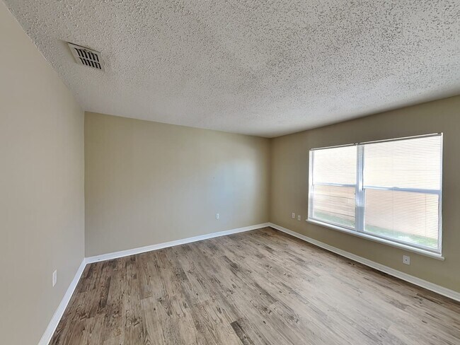 Photo - 12918 Brookcrest Pl