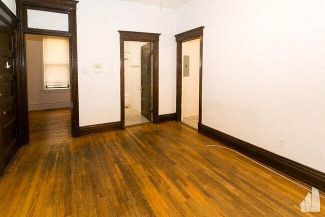 Photo - 3521 N Wilton Ave Condo Unit 3R