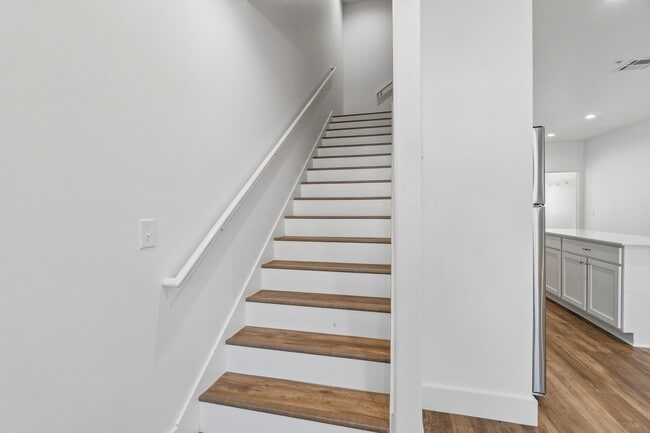 515 W 9th Ave
