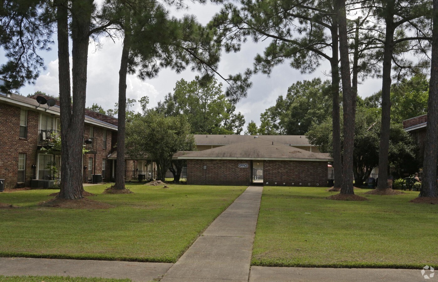 Gonzales Gardens Apartments Gonzales, LA