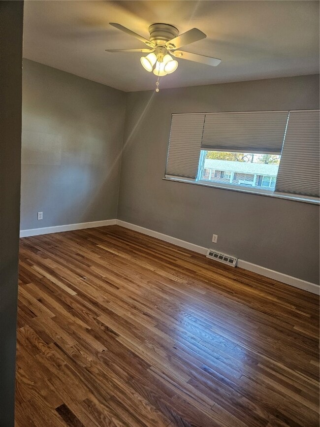 Photo - 4563 Tauneybrook Dr